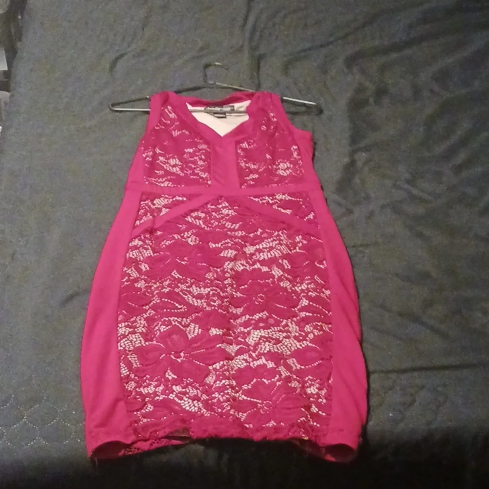 Dress - Picture 2 of 3